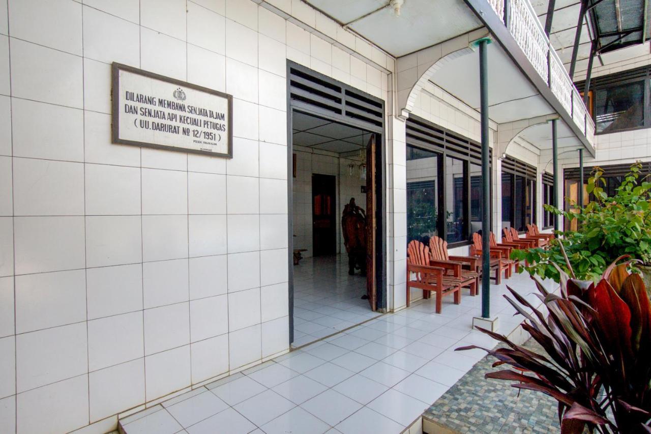 Oyo 2960 Wisma Bara Pagar Alam Pagaralam Exteriör bild